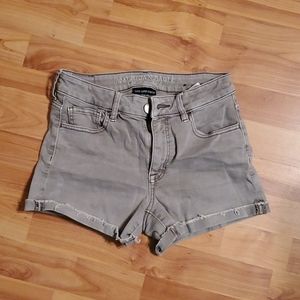 American Eagle High Rise Shortie